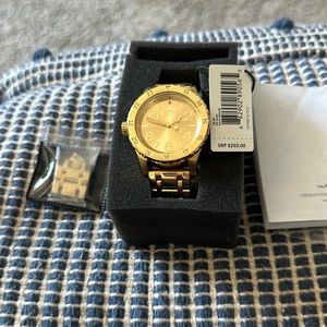 Nixon watch gold